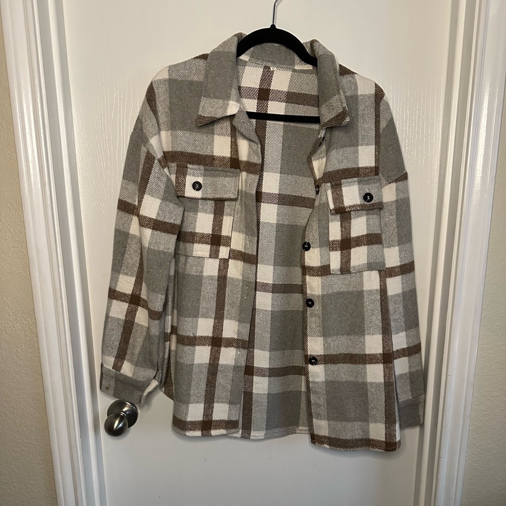 Plaid Button Up Shacket - M